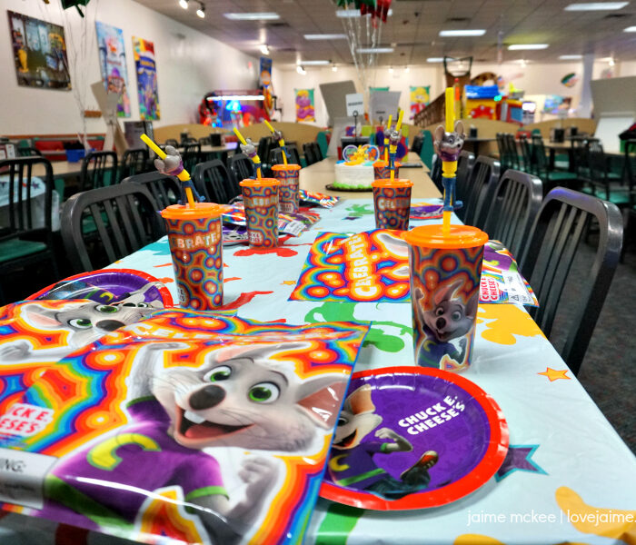 Summer birthday party planning made easy with Chuck E. Cheese’s